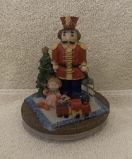 Holiday Time SOLDIER NUTCRACKER Jar Candle Cover w/Box - GUC