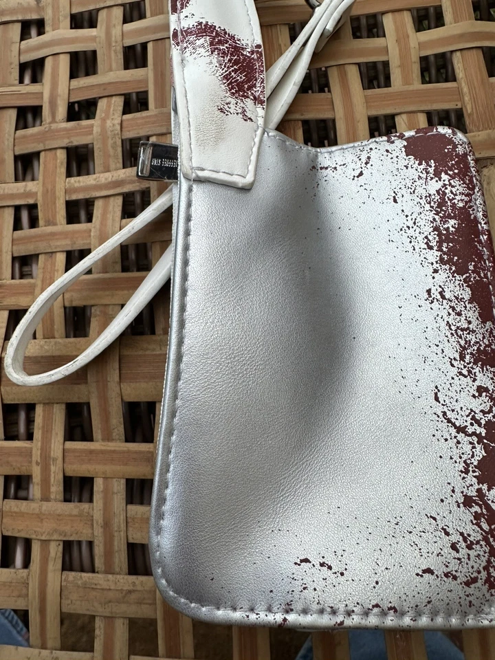 Lote de accesorios cosméticos Jeffree Star bolso muñequera cuchillo y camisa tie dye XL Foto 4 de 4