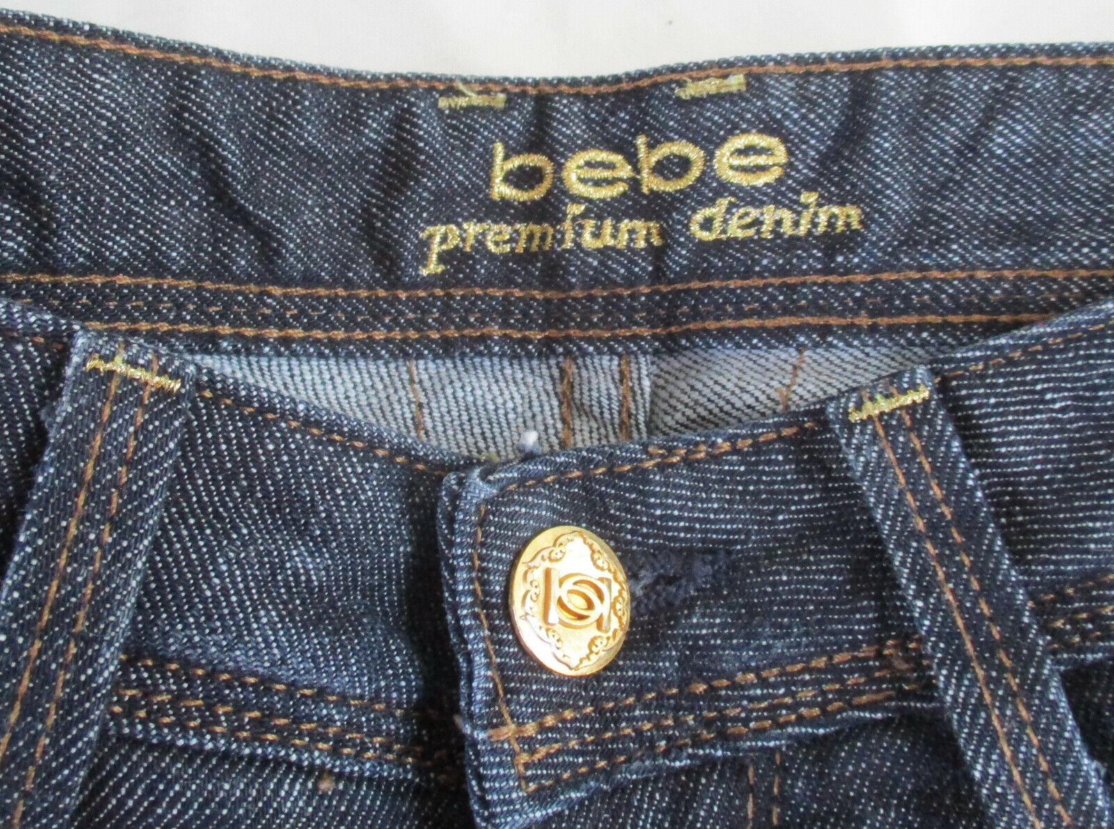 bebe Rhinestone Studded Jeans Size 25  28"x29" - image 7