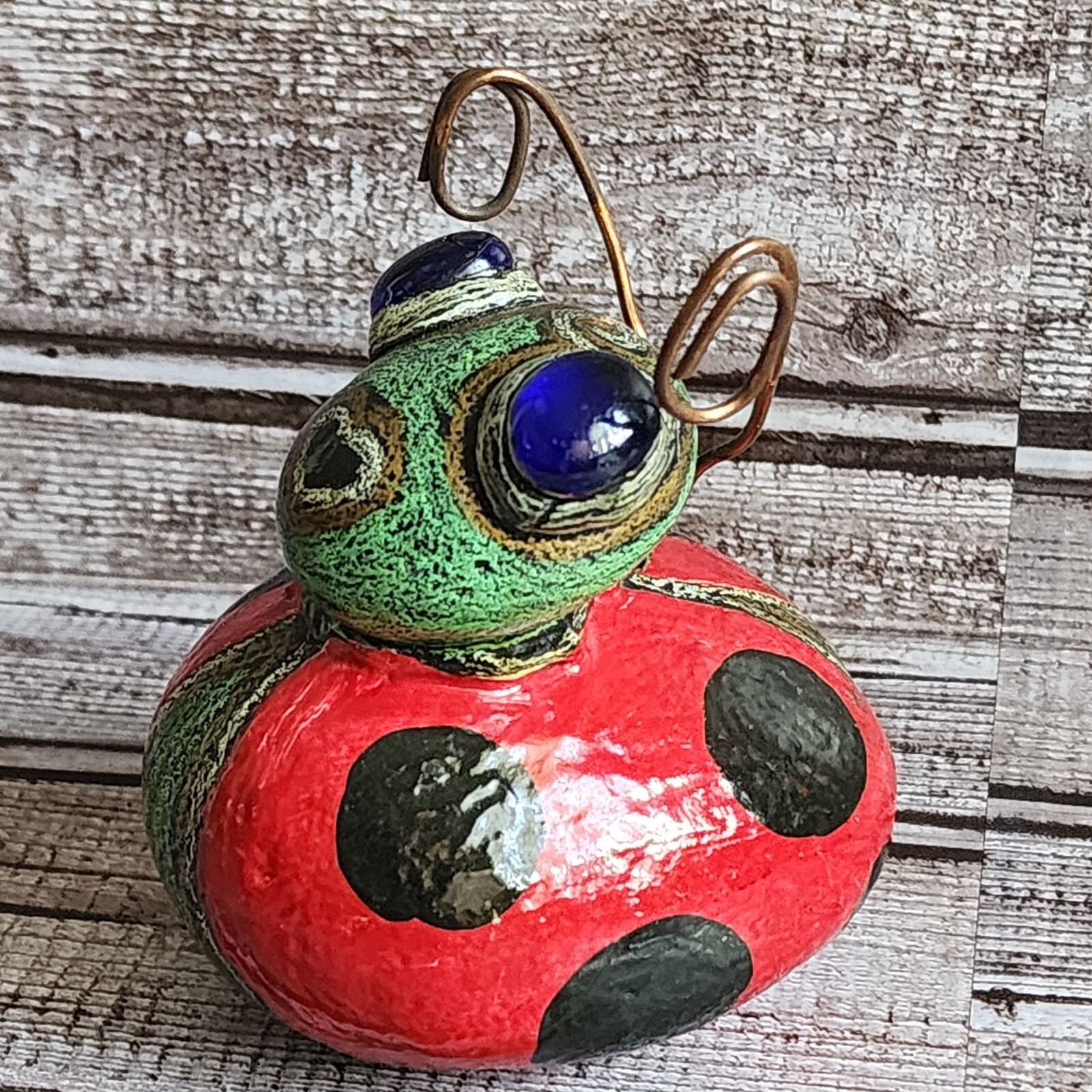 VTG 2000 Stone Rock Metal Ladybug Hand Painted Signed Unique Paperweight Decor
