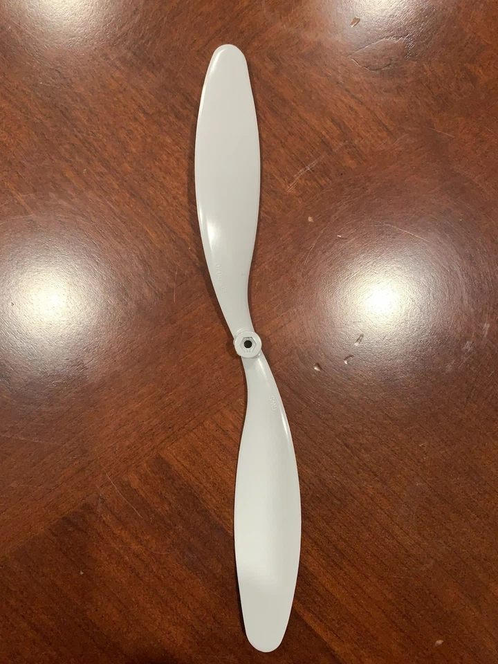 GWS R/C  Propellers Park Flyer For Electric Planes 100 In A Bag 90x70 - Image 4 of 4