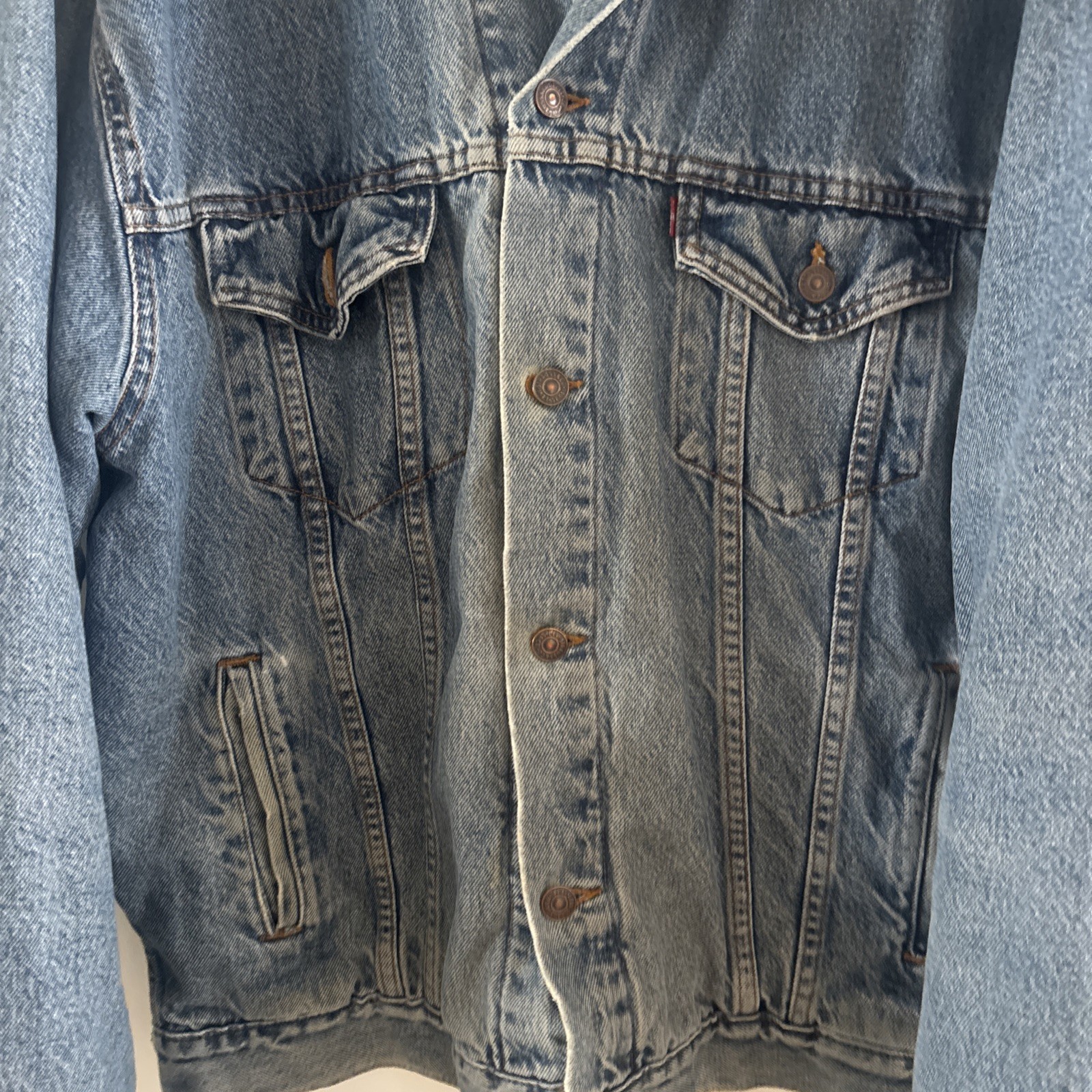 Vintage Levi's Trucker Jacket Blue Jean Denim Blanket Lined USA Made Mens Large thumbnail 2