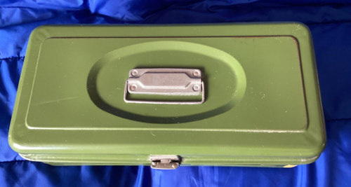 Vintage Model 4013 Union Manufacturing Utility Box Green Metal - Made in USA - Picture 6 of 13