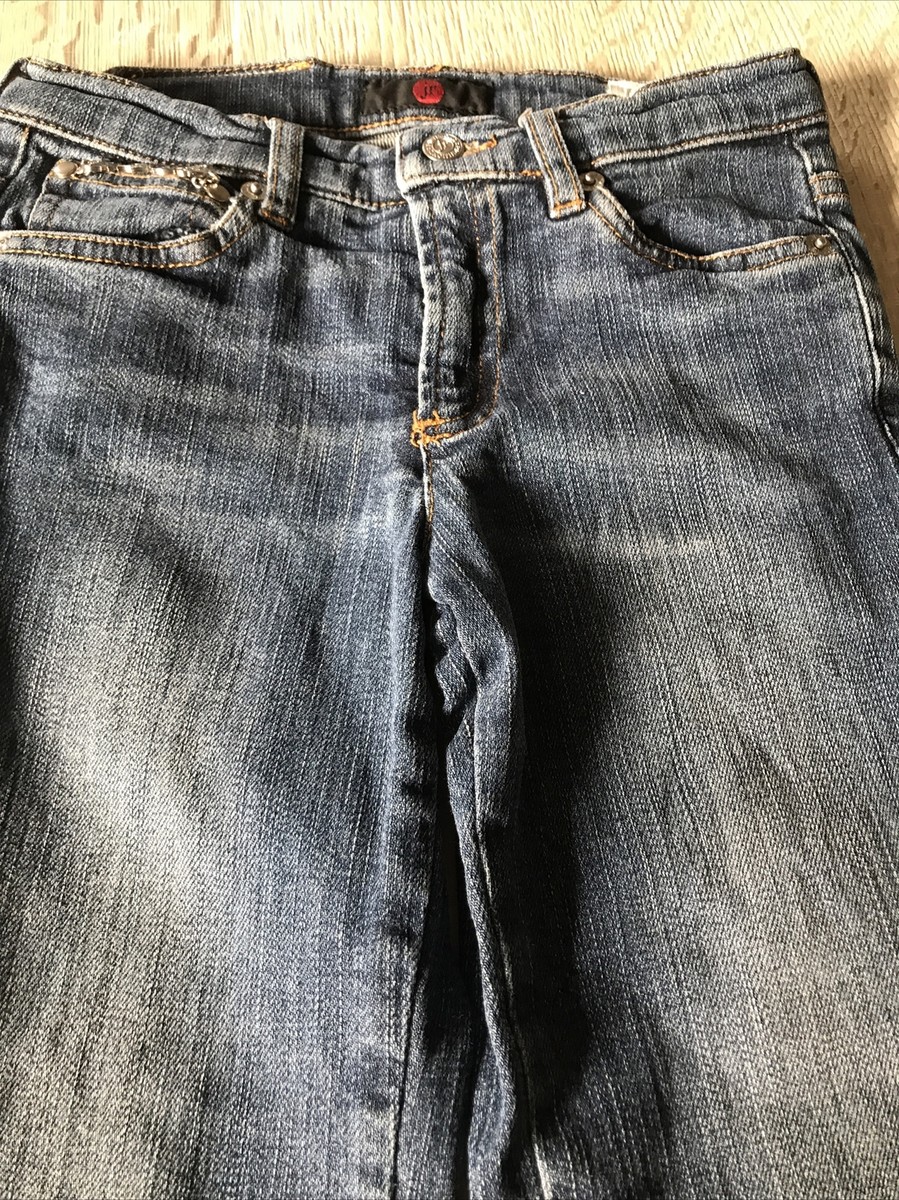 998734_8