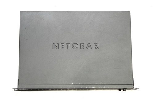 Netgear ProSafe GS752TPS 48-Port Gigabit Smart Switch with PoE & 4 SFP Uplinks - Picture 8 of 14