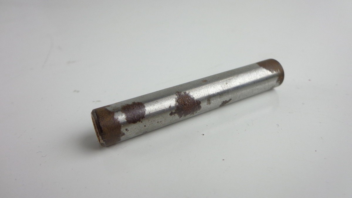 かずず NOS Kawasaki 39115-1001 SHAFT,CHAIN GUIDE 1978-83 KZ400 KZ440 KZ