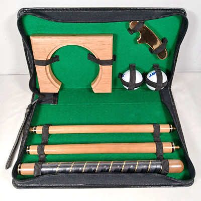 Travel Golf Putter Set in Zippered Case Putter 2 Balls Hole VTG Lillian Vernon