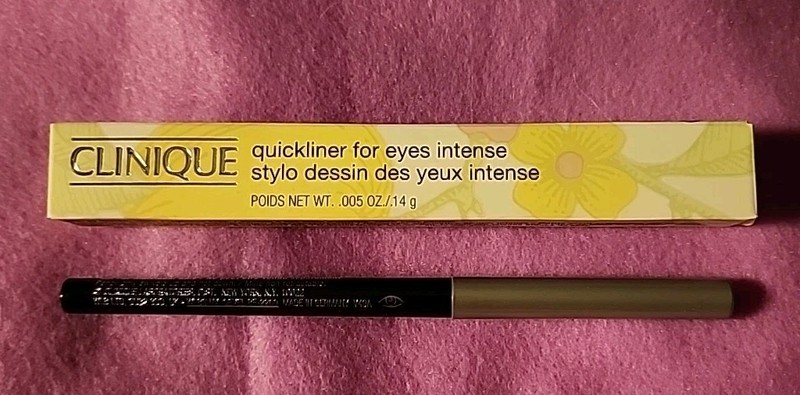 Clinique Quickliner for Eyes INTENSE BLACK  .14g NIB