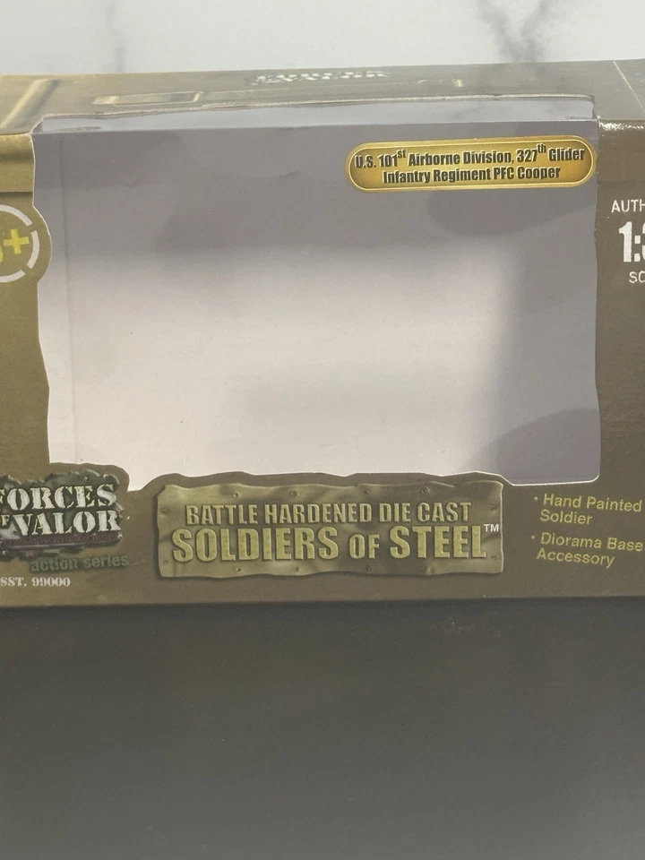 Forces Of Valor Battle Hardened Die cast Soldiers Of Steel U.S 101th Airborne - Image 3 of 3