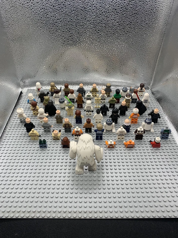 LEGO Star Wars Minifigure Lot 60+ Figures Wampa Bigfig R2-D2 BB-8 Weapons Vader - Image 4 of 4