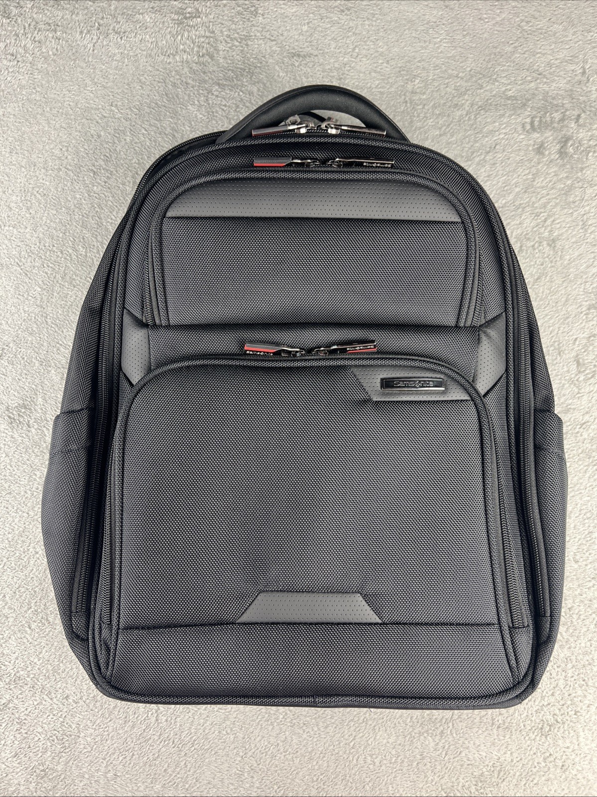 For 15.6" Laptops - Black