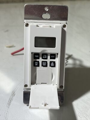 INTERMATIC Indoor Digital Wall Switch Timer Lighting Fixture Control EJ500C 