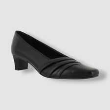 Easy Street Women's Black Entice Squared Toe Pumps Shoe Size 8M