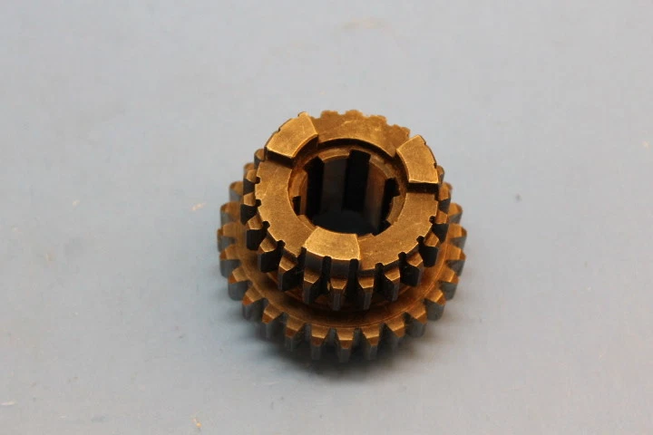 NOS YAMAHA 3ER PIÑÓN ENGRANAJE 22/28T YDS2 YDS3 TD1 PIEZA # 152-17131-00-00 Foto 3 de 4