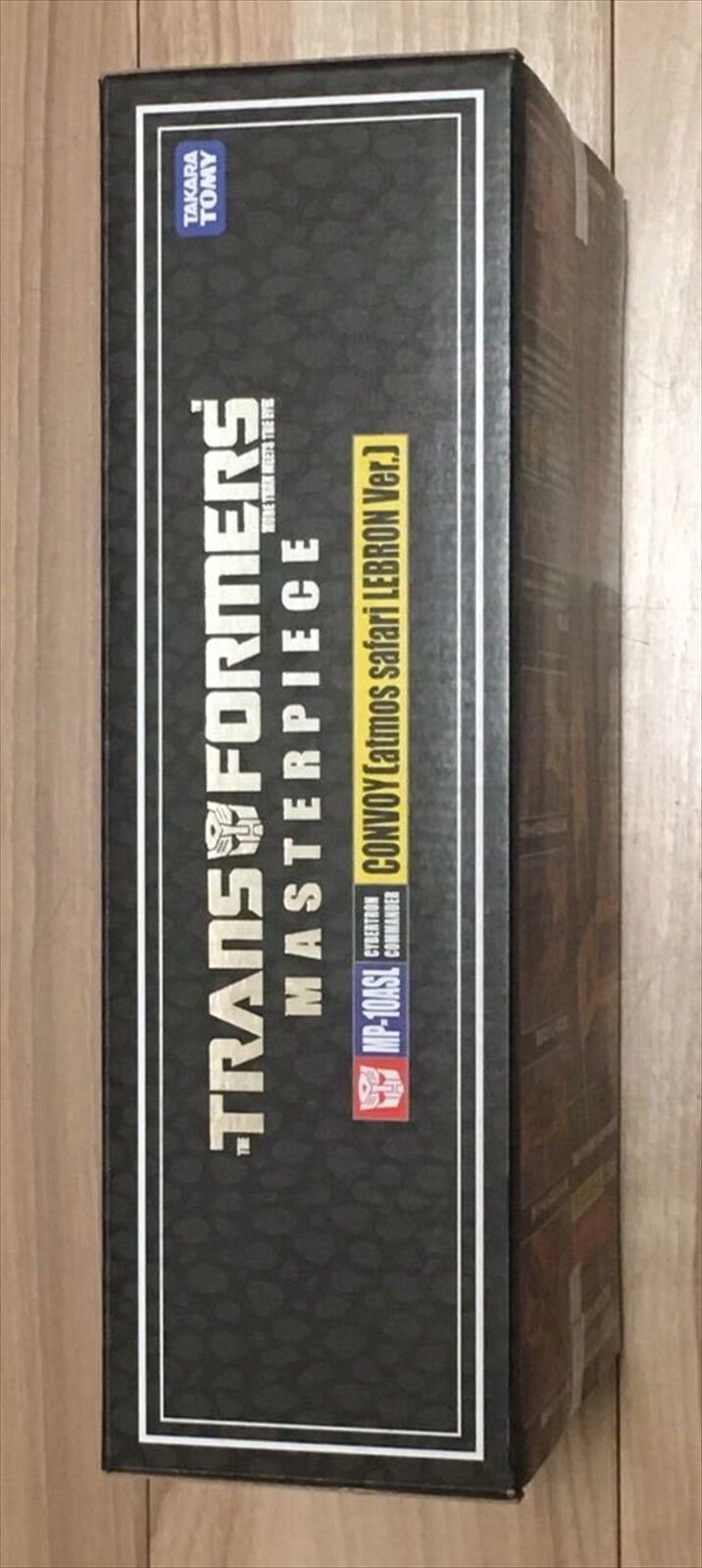 TAKARA TOMY TRANSFORMERS CONVOY atmos safari LEBRON JAMES TAKARA TOMY TRANSFORMERS CONVOY atmos safari LEBRON JAMES