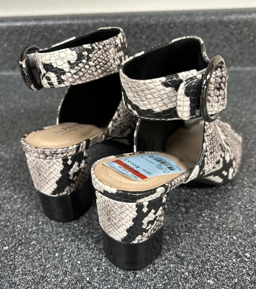 Sandalias de tacón alto Alfani Step n Flex zapatos estampado de lagarto talla 6,5 M Foto 4 de 4