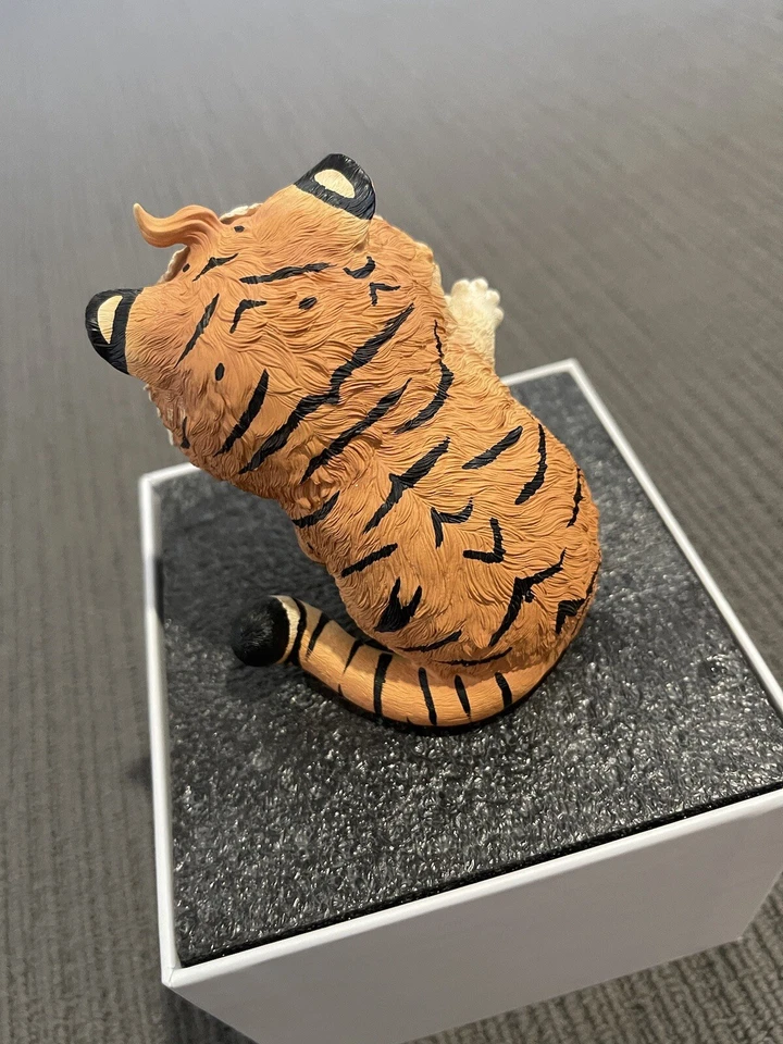 Figura Animal Planet Toys Doce Animales Simbólicos Naranja Tigre 2.0 Foto 2 de 4