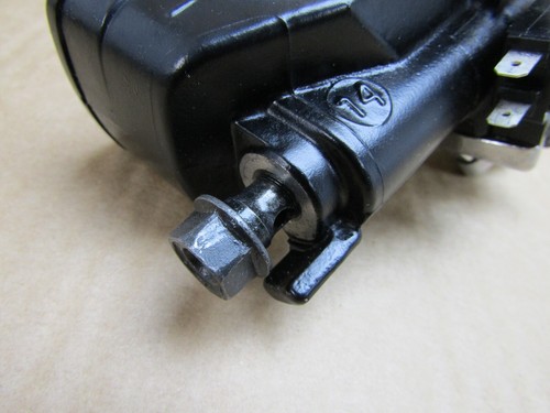 Honda DN-01 NSA 700 2009 4,190 miles front brake master cylinder (14228) - Picture 4 of 9