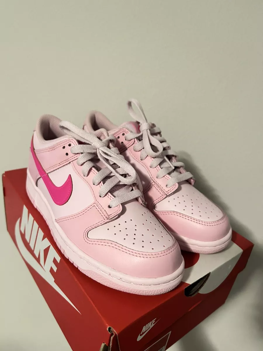 dunk low gs triple pink