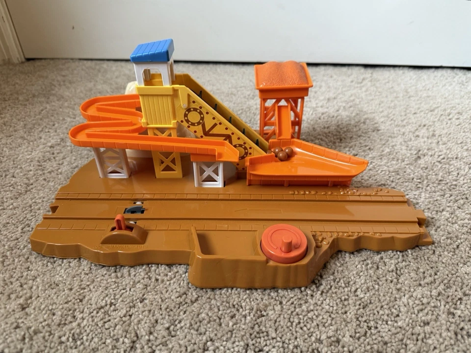 TOMY Toys R Us 2006 exclusivo Thomas Ultimate Set sistema motorizado de carreteras y ferrocarriles Foto 2 de 4