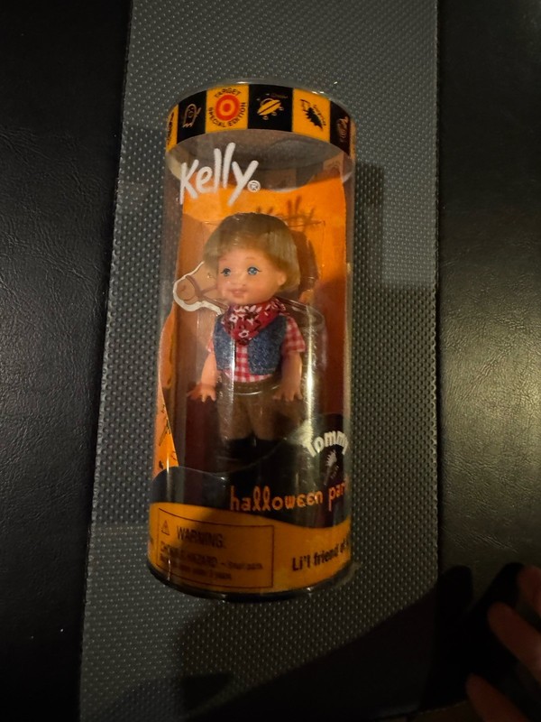 Mattel Barbie Kelly Lot of 12 Dolls Halloween Party, 2001
