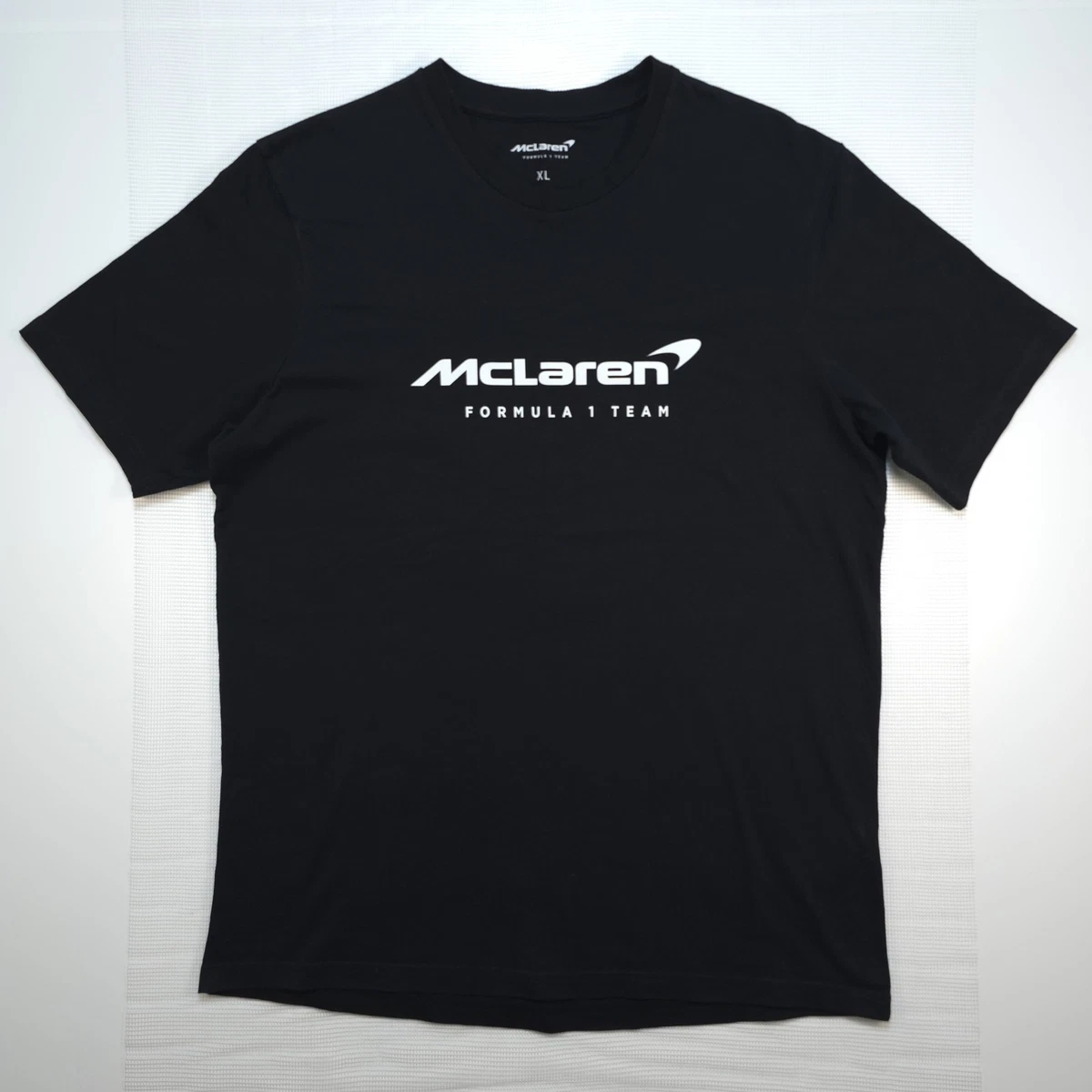 Mercedes Benz McLaren Vodafone racing t-shirts size L