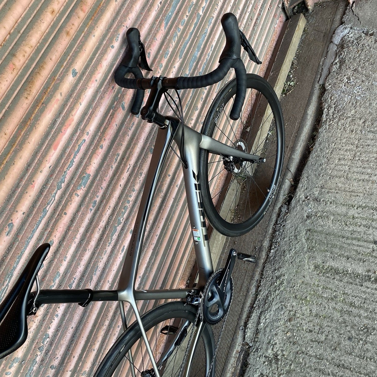 Trek Emonda SLR Ultegra Carbon Disc Road Bike 56cm C2W PX