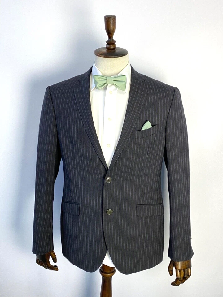 Men's ETRO MILANO 2 Piece Italian Luxury Striped Suit Blazer Pants EU 52 UK 42 - Image 4 of 4