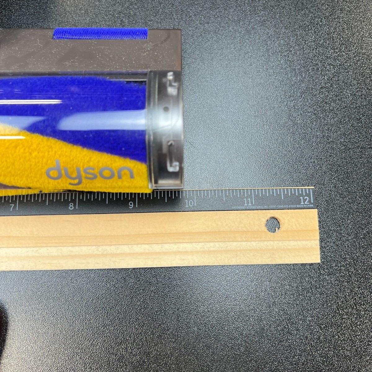 NEW Dyson V12 Detect Laser Slim Fluffy Cleaner Head Brush 971360