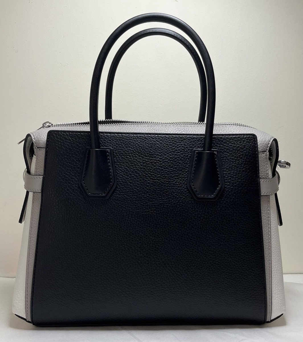バック　M Chelsea Large Top Handle Nylon Shoulder Bag in Black | MZ Wallace