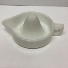 Vintage Sunkist Milk Glass Orange Juicer Reamer Extractor~Made in USA~Pat #68764