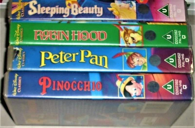 4 x Disney Classics/ Sammler - VHS UK- Slp Beauty-Peter Pan-Robin Hood-Pinocchio - Bild 1 von 4