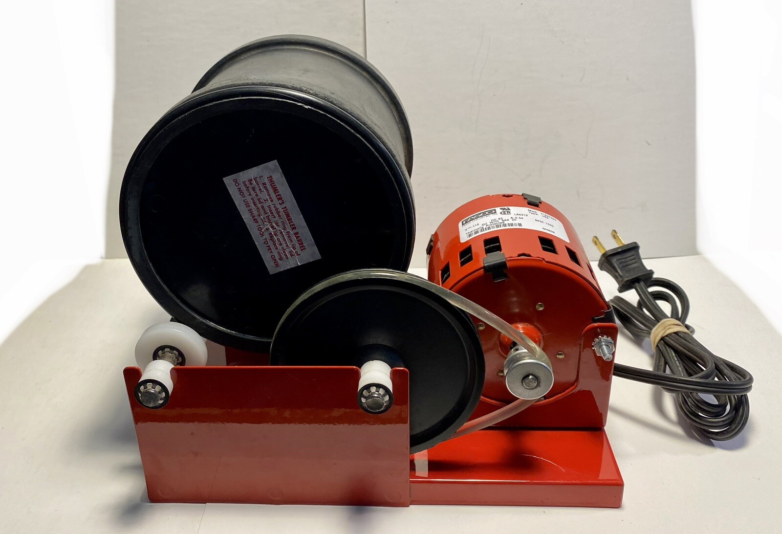 Original Thumler's Tumbler AR1 Rock Polisher,Barrel,Extra Bands,Hardly