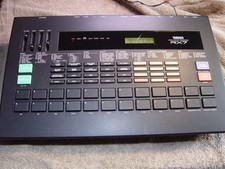 Yamaha RX7 Vintage Digital Drum Rhythm Machin...