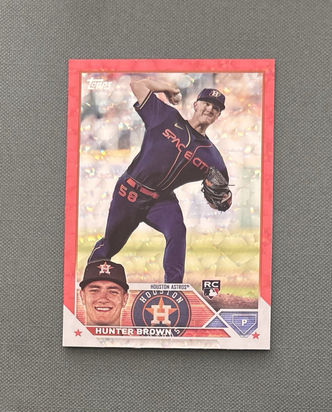 2023 Topps Series 1 Red Foil # /199 Hunter Brown #111 Rookie RC 🔥