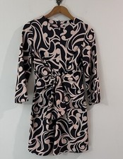 H&M 3/4 Sleeve tie Front Black And Light Pink Midi Dress Women’s Size 4
