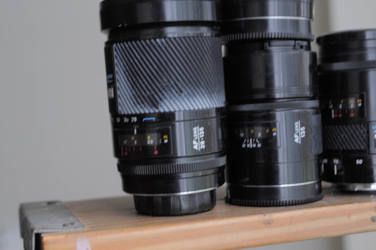 Minolta AF 50mm,28-85mm,135mm F2.8 and 28-135mm lenses for