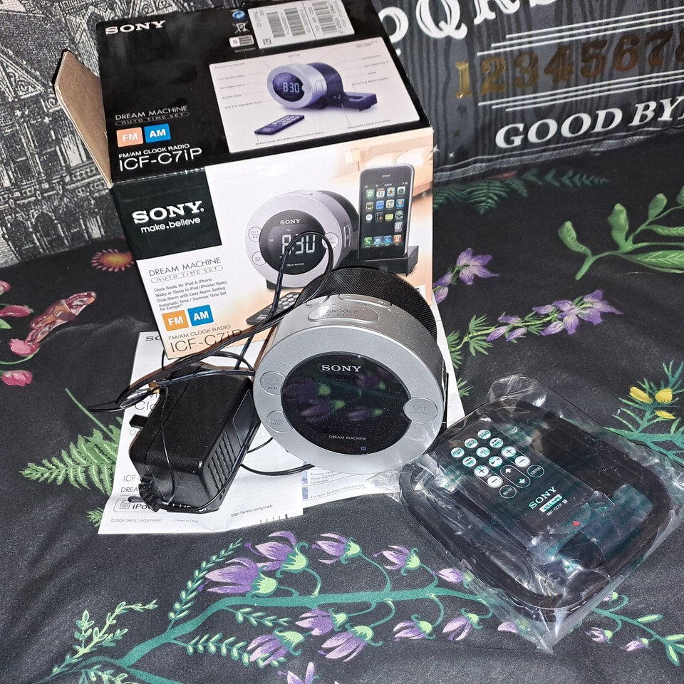 Sony Dream Machine Auto Time Set am/fm clock radio ICFC7iP eBay