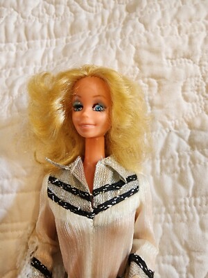 VTG 1980 WESTERN Winking BARBIE DOLL - MATTEL #1757 Cowgirl VTG 1980 WESTERN Winking BARBIE DOLL - MATTEL #1757 Cowgirl