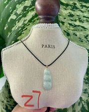 18K Gold Natural Burmese A-Grade Jadeite Pea Pod Pendant - Ship From NC