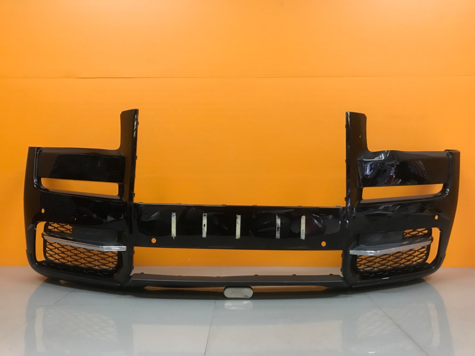 +Rolls Royce Cullinan 2018- on Genuine front bumper each - Image 6