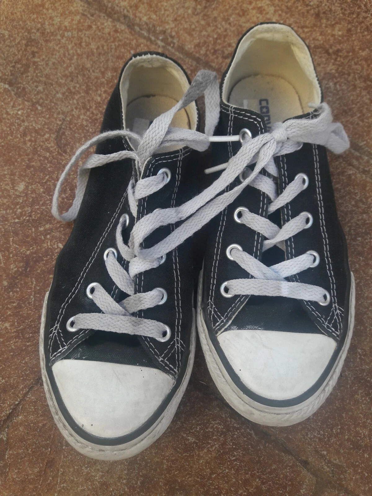 Converse Chuck Taylor All Star basse nere giovani taglia 2