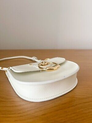 【関税&送料込み】ChloAC 'Tess' Crossbody Bag Chloé Bag Mini Tess Handbag Cream Leather Crossbody Flat