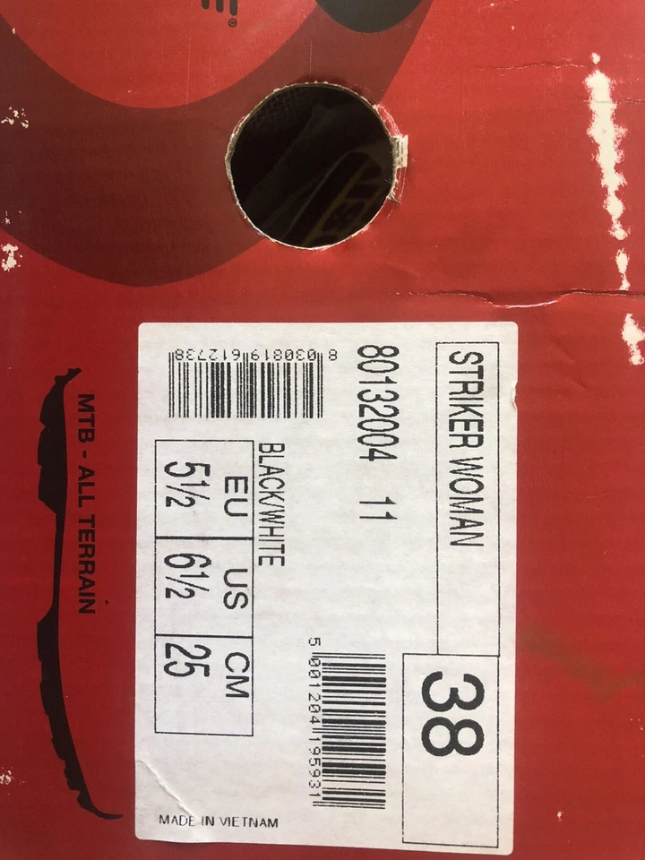 Nuevo en Caja - NORTHWAVE Striker Mujer’s MTB XC US 6-1/2 Talla 6-1/2 EE. UU. Nuevo Foto 3 de 4