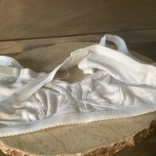 Naturana Womens Size 40E (40DD) Soft Cup Bra White NEW NWT - Picture 7 of 7