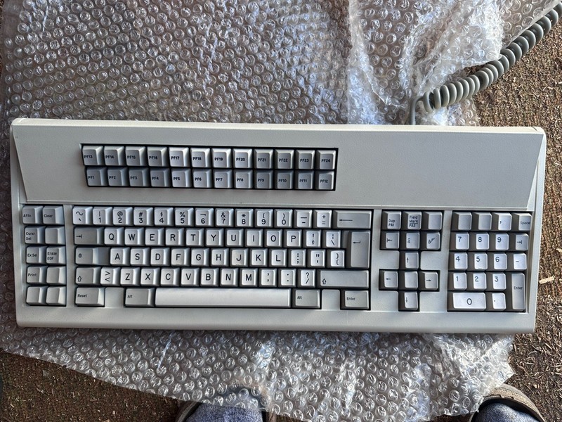 Tested Memorex Telex 122RX33S terminal keyboard 