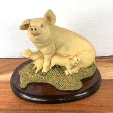 Aynsley MasterCraft Hand Painted Pig and Piglets Ornament Piglets Figurine 5"
