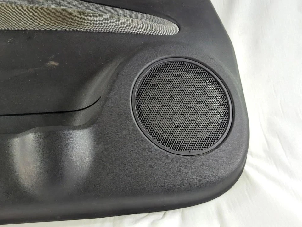 735504847 PANNELLO INTERNO PORTA ANTERIORE SINISTRA FIAT PUNTO EVO 1.3 D 70KW 5M Foto 2 de 4