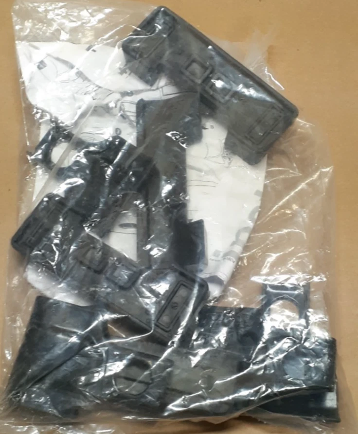 Kit de herrajes para portaequipajes de techo Thule 1604 Dodge Charger sedán de 4 puertas Foto 2 de 3