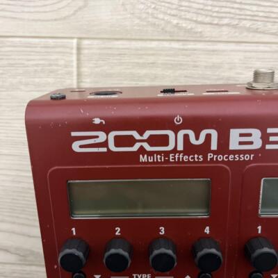 ベース Zoom B3n Bass Multi Effector Zoom B3n Bass Multi-Effects Pedal | zZounds